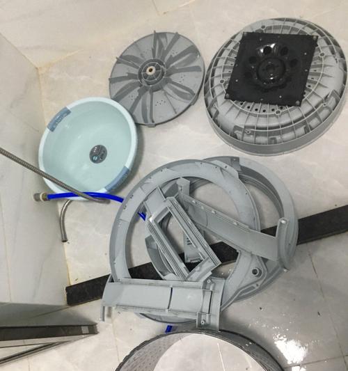 如何修复不平稳的全自动洗衣机（解决全自动洗衣机运转时的晃动问题）