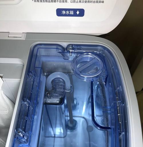 解决洗衣机水箱有气泡问题的有效方法（如何去除洗衣机水箱中的气泡）