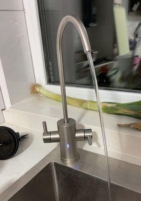 解决净水器加水后水压小的问题（提升净水器加水后水压的有效方法）