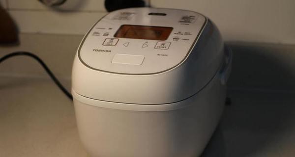 永嘉东芝电饭煲维修费用分析（了解维修费用的因素以及如何降低成本）