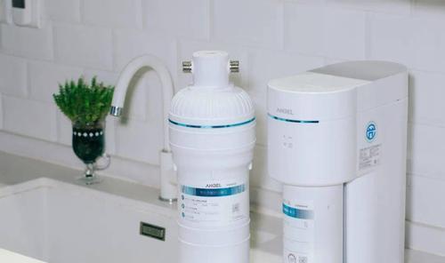断水后如何处理净水器（解决净水器断水问题的方法与技巧）