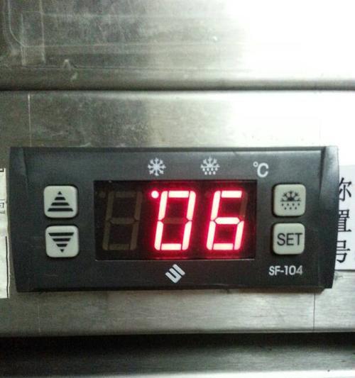 投影仪雪花多的原因及解决方法（探究投影仪显示雪花的原因）