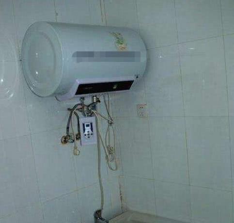 装热水器后热水变小该如何解决（热水器安装后）