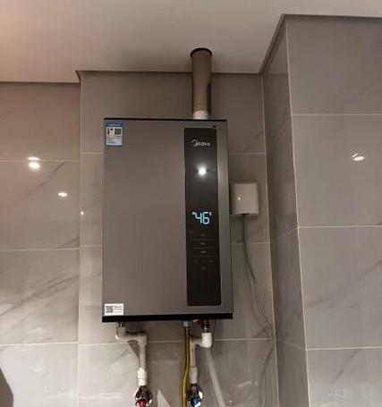 美的增压热水器对水管有什么要求？安装标准是什么？