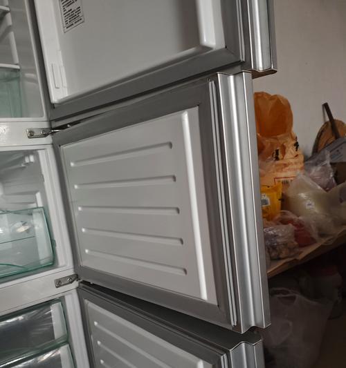 如何正确拆解卧式冰柜密封条？（详细步骤教你轻松完成密封条的拆解与更换）