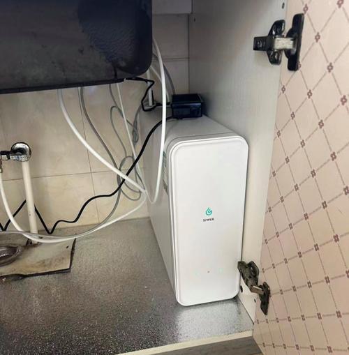 净水器突然变小了，怎么回事？（探究净水器尺寸缩小的原因和解决方法）