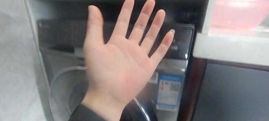 滚筒洗衣机漏电的原因及解决方法（保障家庭安全，及时排查滚筒洗衣机漏电隐患）
