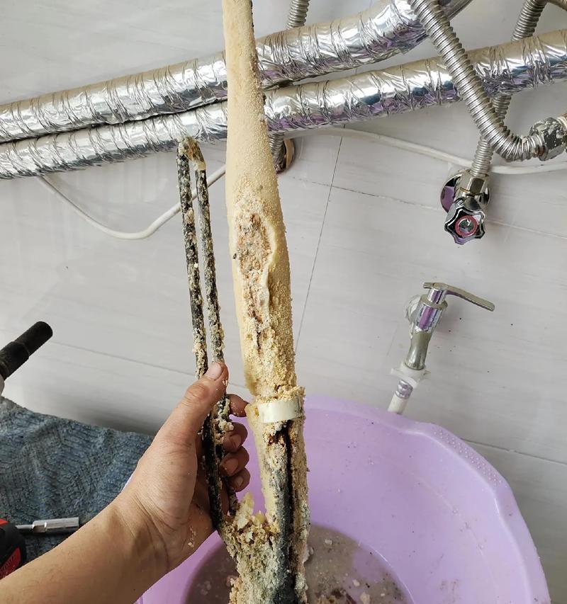 解决热水器没有安装铜管的问题（快速有效的替代方案与注意事项）