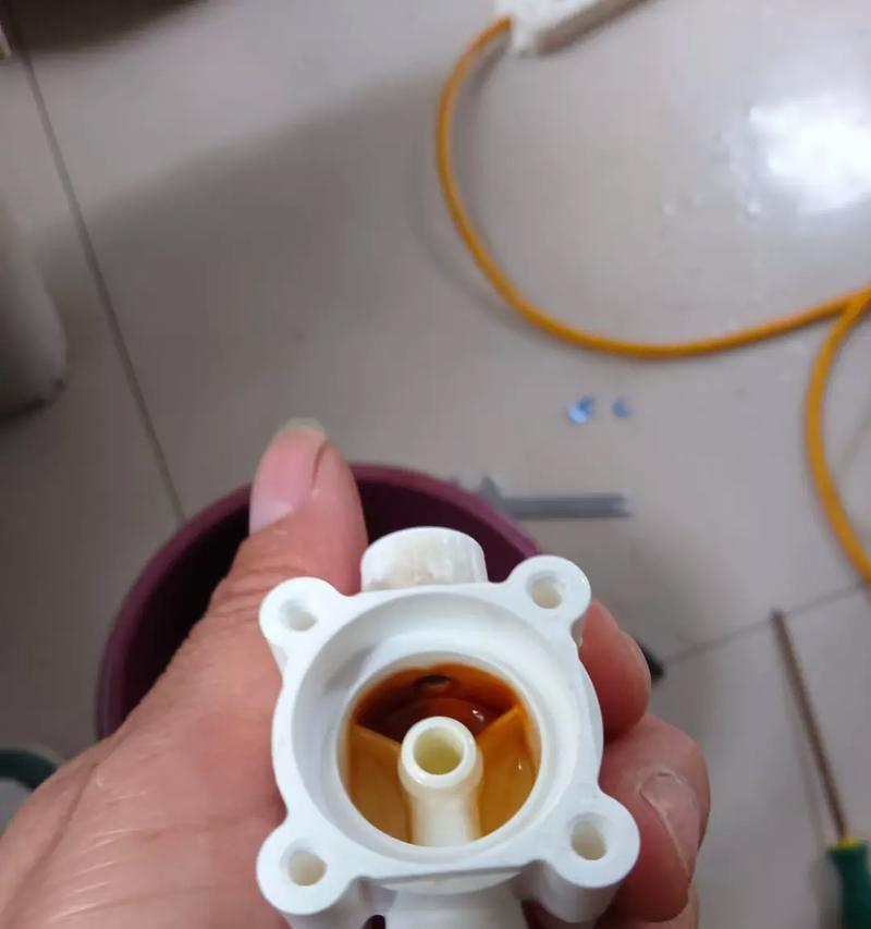 如何解决净水器出水不好的问题（有效措施帮助您优化净水器出水质量）