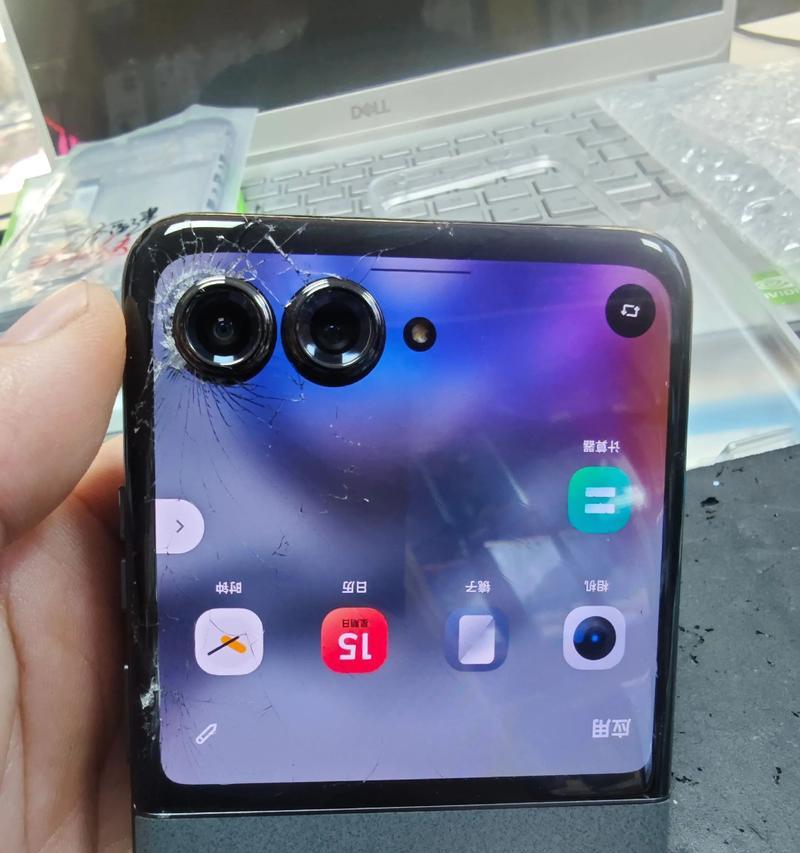 小折叠手机外屏截图操作是怎样的？