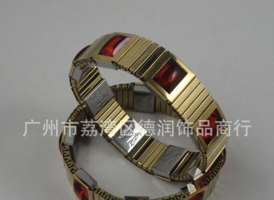 画弹簧手环的视频教程在哪里能找到？