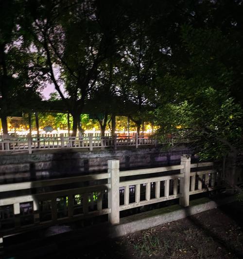 小米手机晚上公园怎么拍？夜间拍照的技巧有哪些？